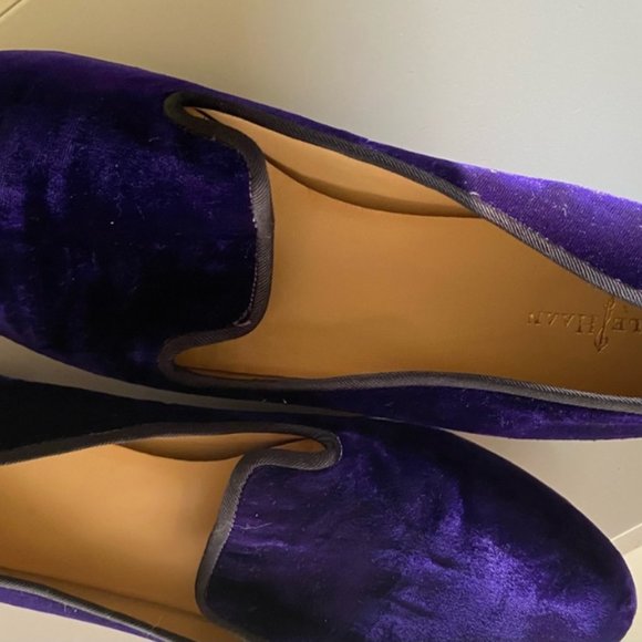COLE HAAN PURPLE VELVET LOAFERS